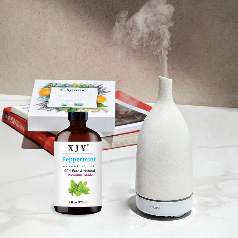 peppermint-aromatherapy-oil-dropper-dispensing-drops.jpg.jpg